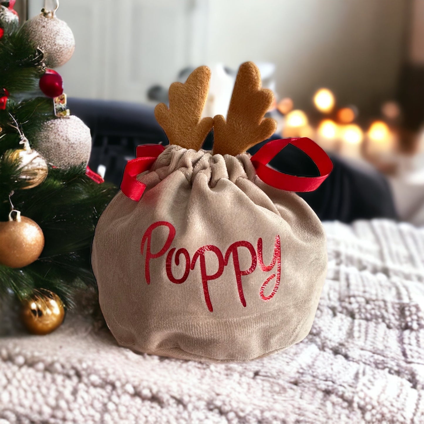 Reindeer pouch bag