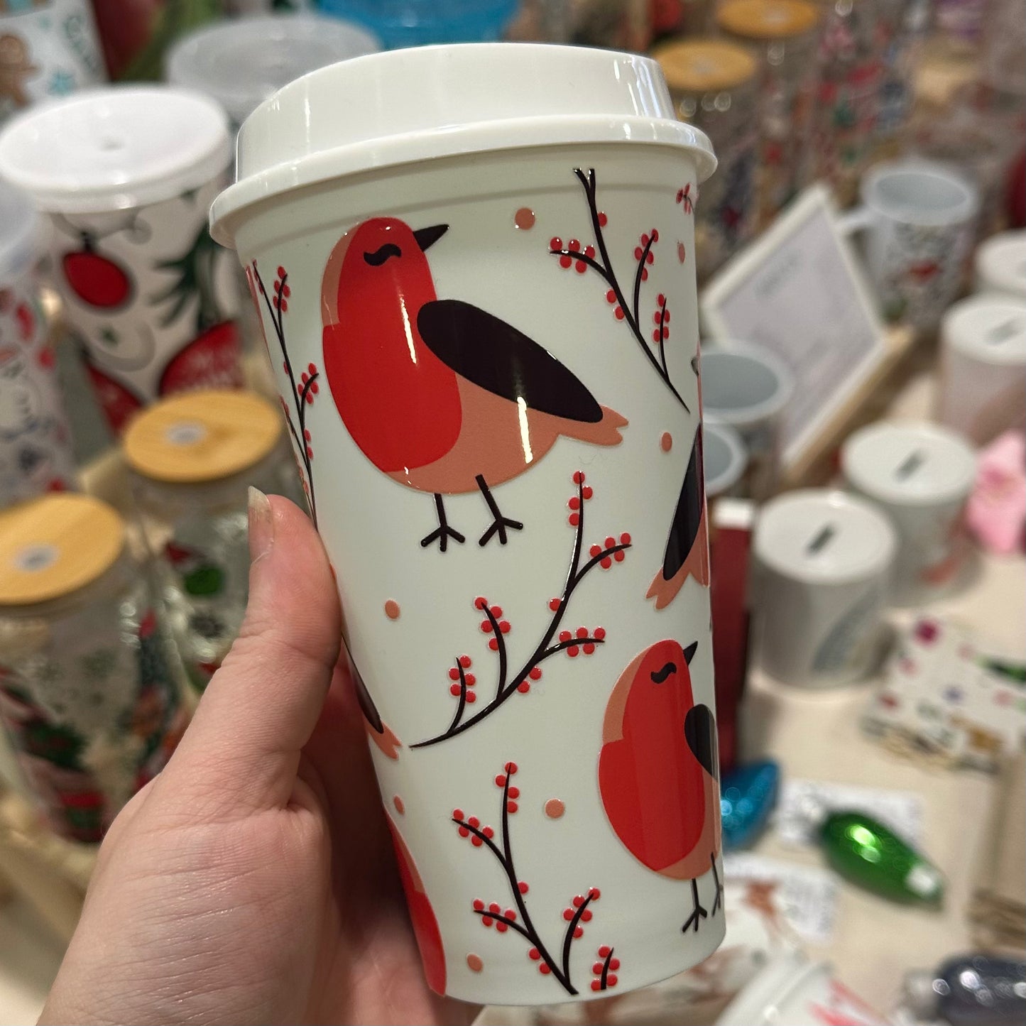 Robin hot cup