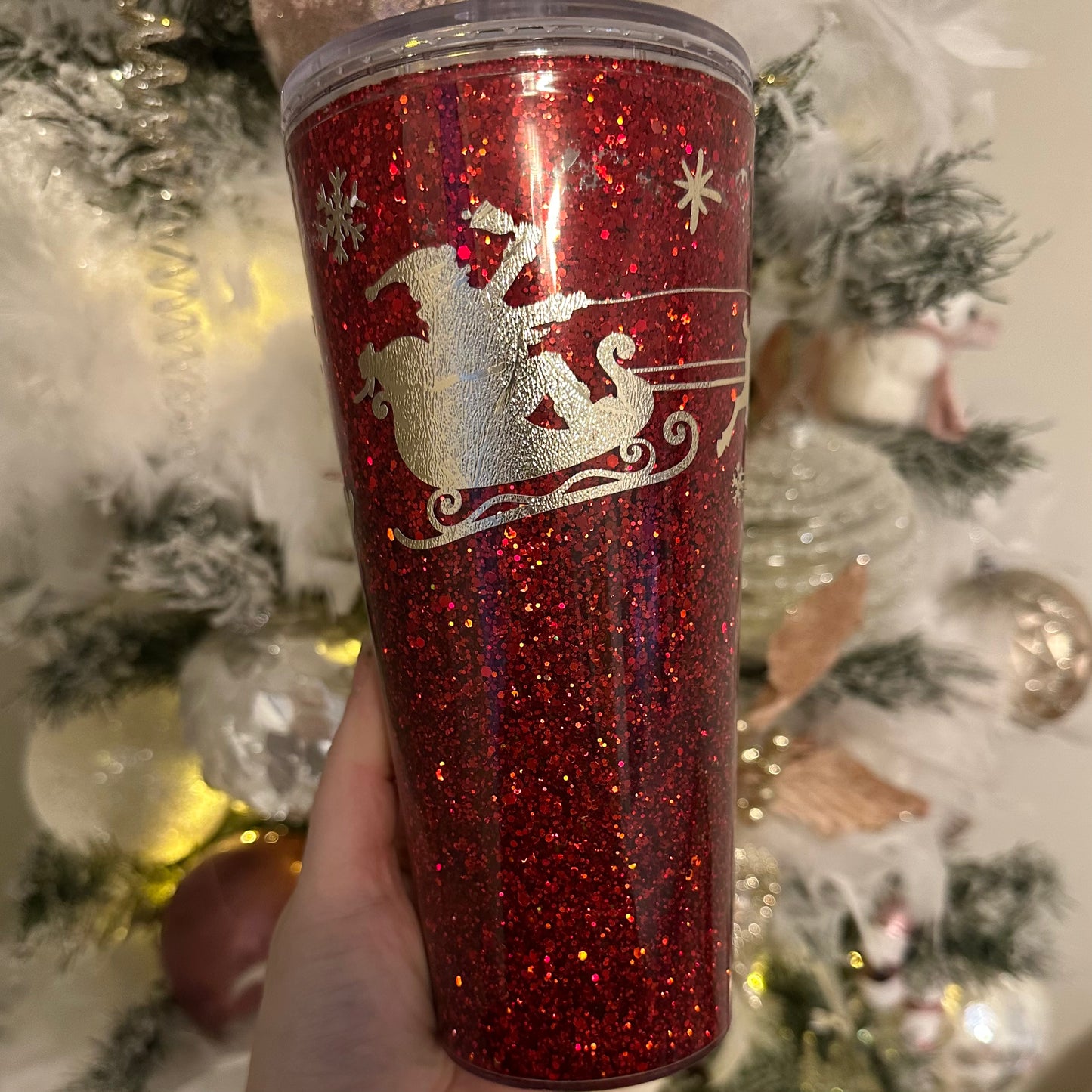 Santas Sleigh Snowglobe tumbler