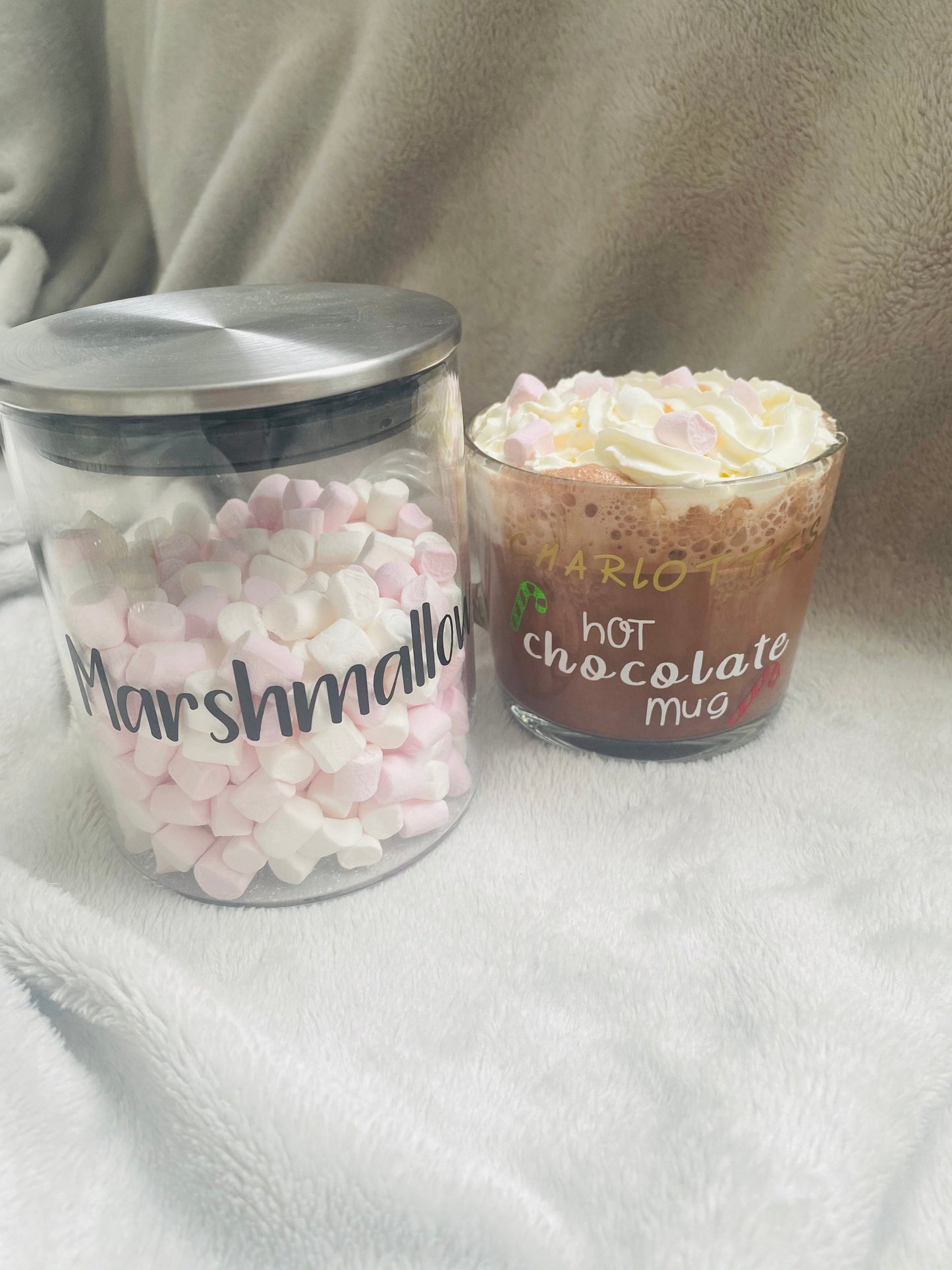 Hot chocolate mug
