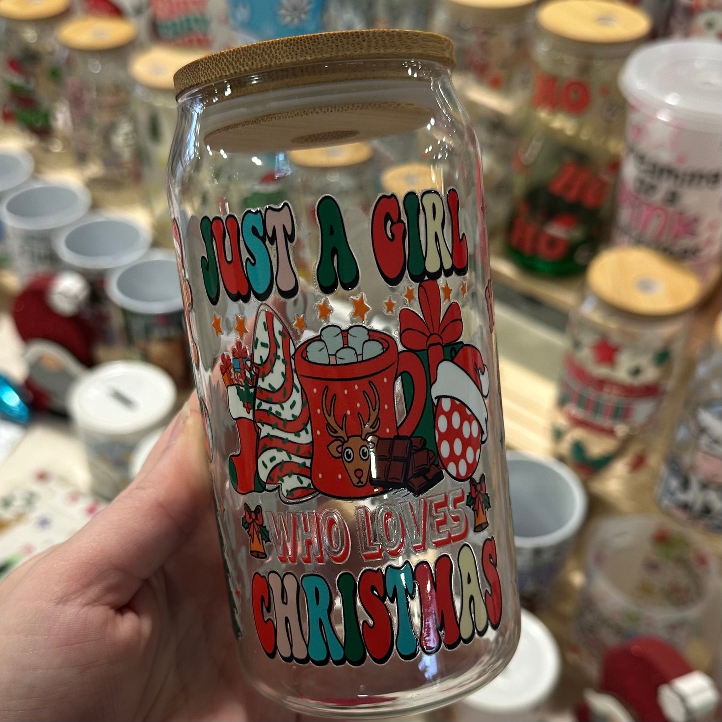 Just a girl who loves Christmas - glass can