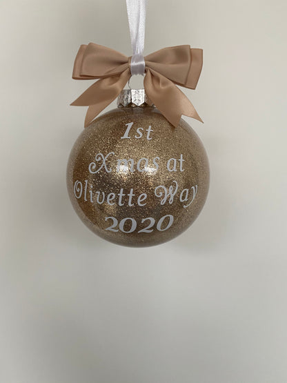 Large Bauble - with bow